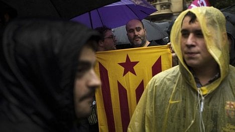 Náhledový obrázek - Katalánsko přijde o část autonomie. Madrid sesadí Puigdemonta