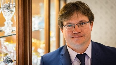 Dlouholetý náměstek na ministerstvu průmyslu Petr Očko se stal ředitelem vlivného Svazu průmyslu a dopravy