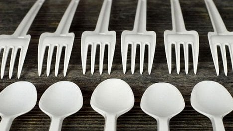 Náhledový obrázek - Lžíce jako zákusek: jedlé příbory se po zákazu plastových mohou stát hitem