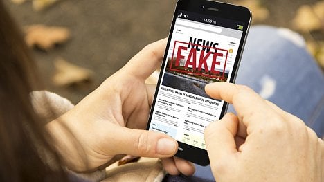 Náhledový obrázek - Mají lidé v časech krize tendenci podléhat „fake news“ snadněji?