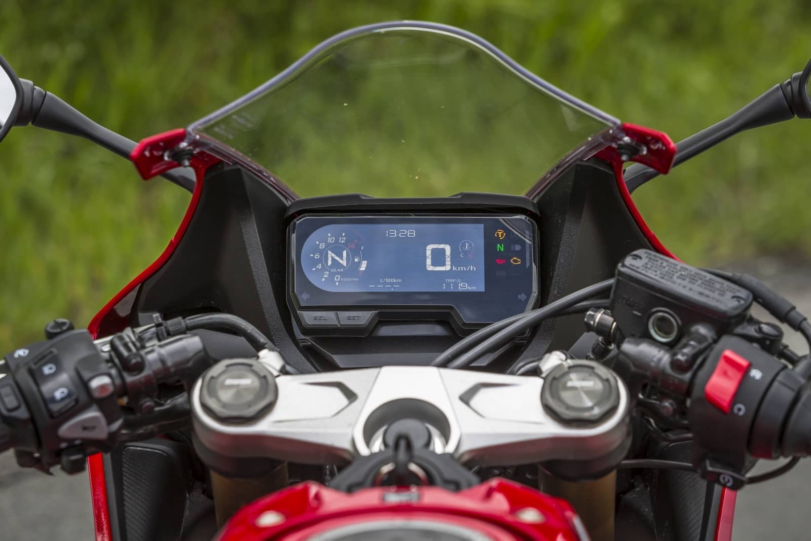 2019-10-aDMB2019_HondaCBR650R-6741.jpg
