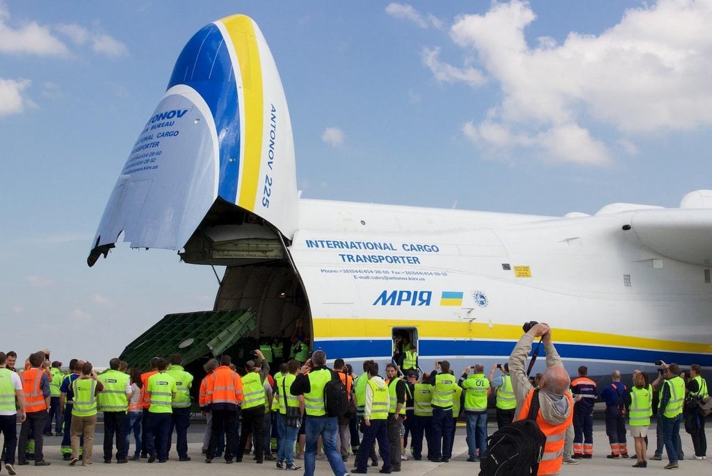 2017-12-antonov-an-225-mrija-v-praze-10.jpg