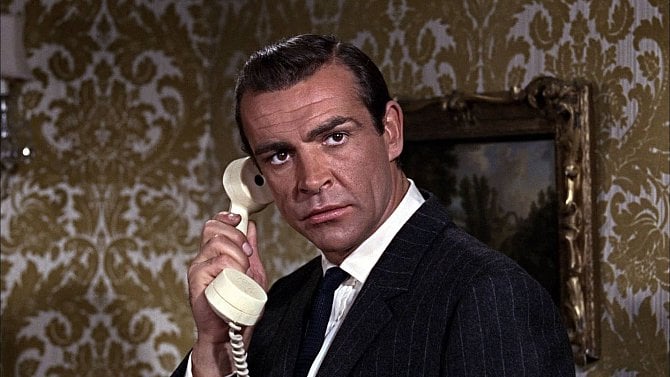 2020-03-James-Bond-phone.jpg