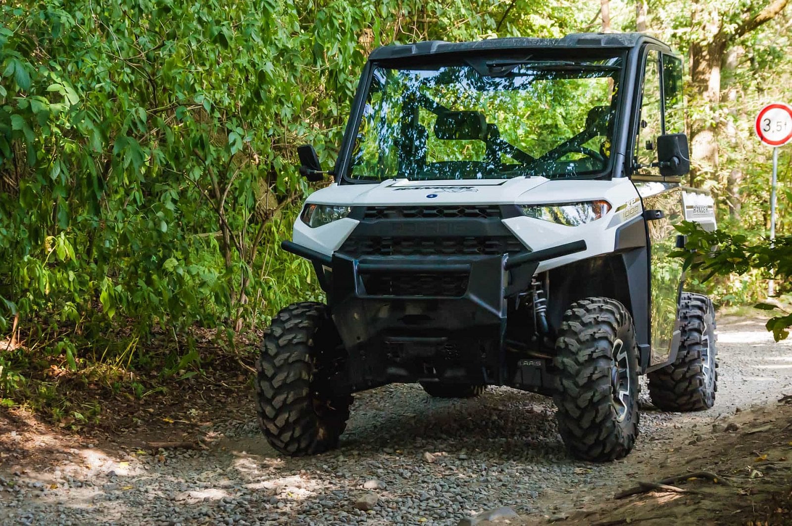 2019-08-Polaris-Ranger-XP-1000-27-of-50.jpg
