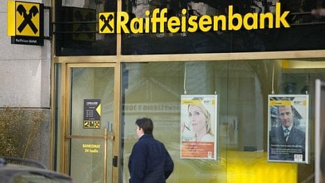 Náhledový obrázek - Raiffeisenbank stoupl zisk o 19 procent, objem úvěrů vzrostl o desetinu