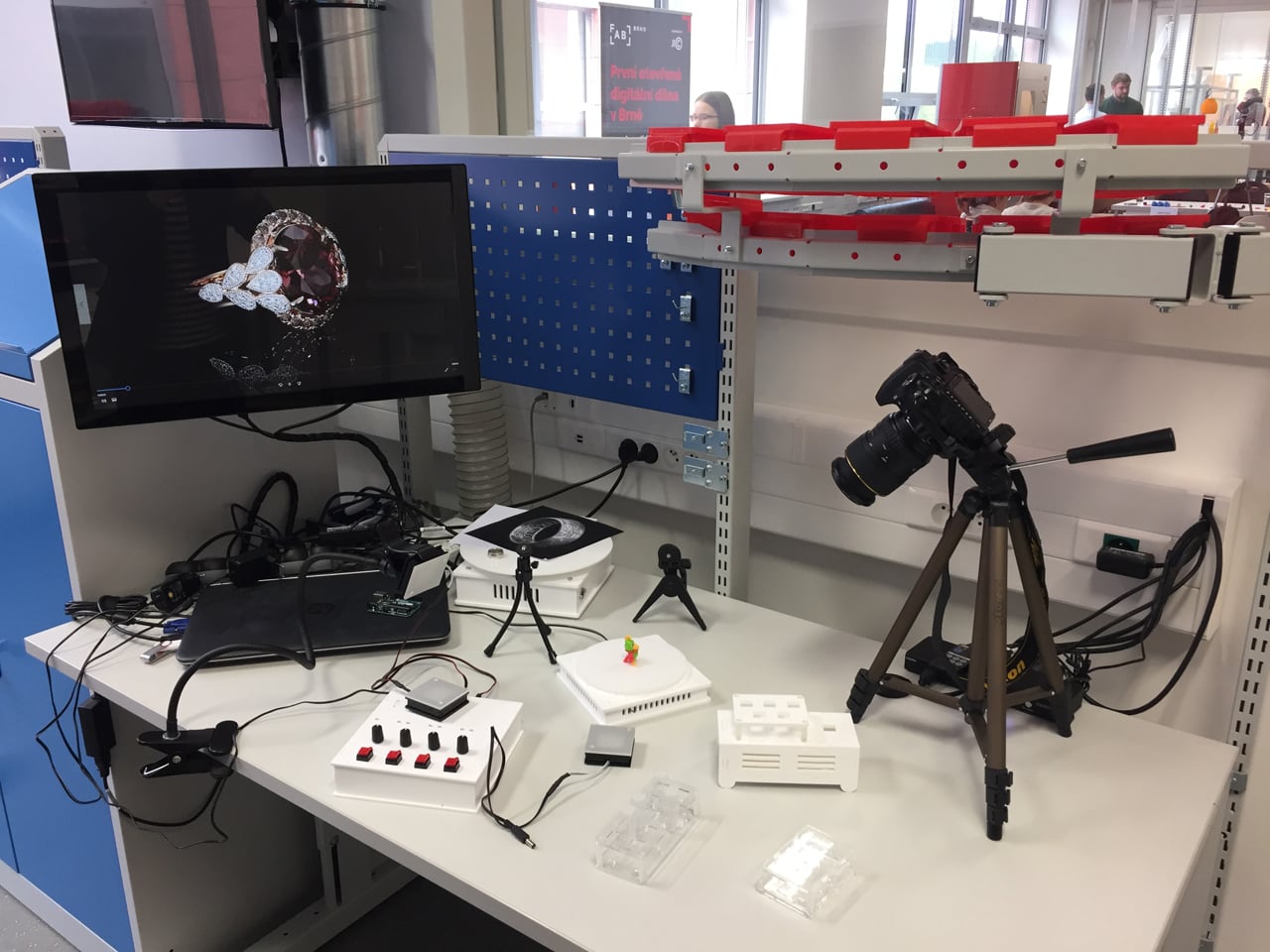 FabLab v Jihomoravském inovačním centru v Brně