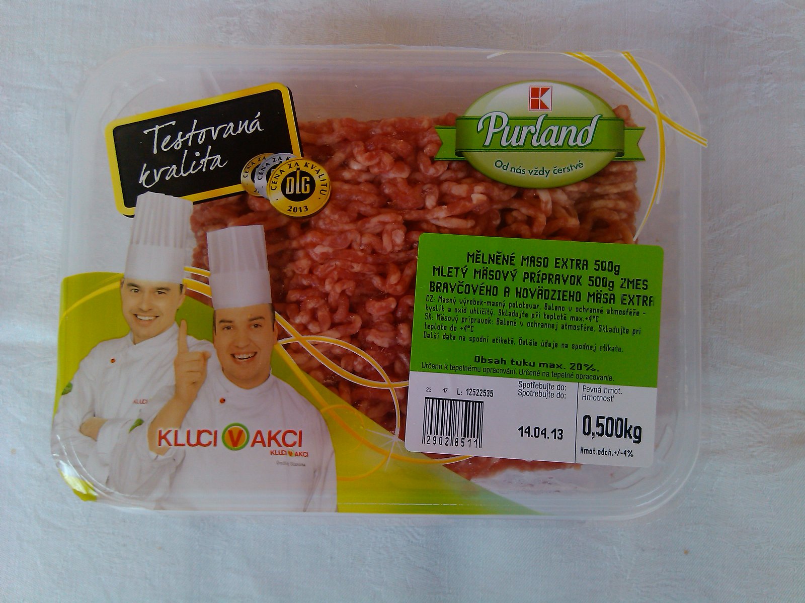 Mělněné maso extra, polotovar: 97 % masa, 0,5 kg za 69,90 Kč, 139,80 Kč/kg výrobku, obsahuje stabilizátor	
