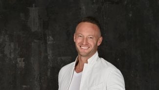 Zakladatel a šéf dentální kliniky Miles Adam Pavelka