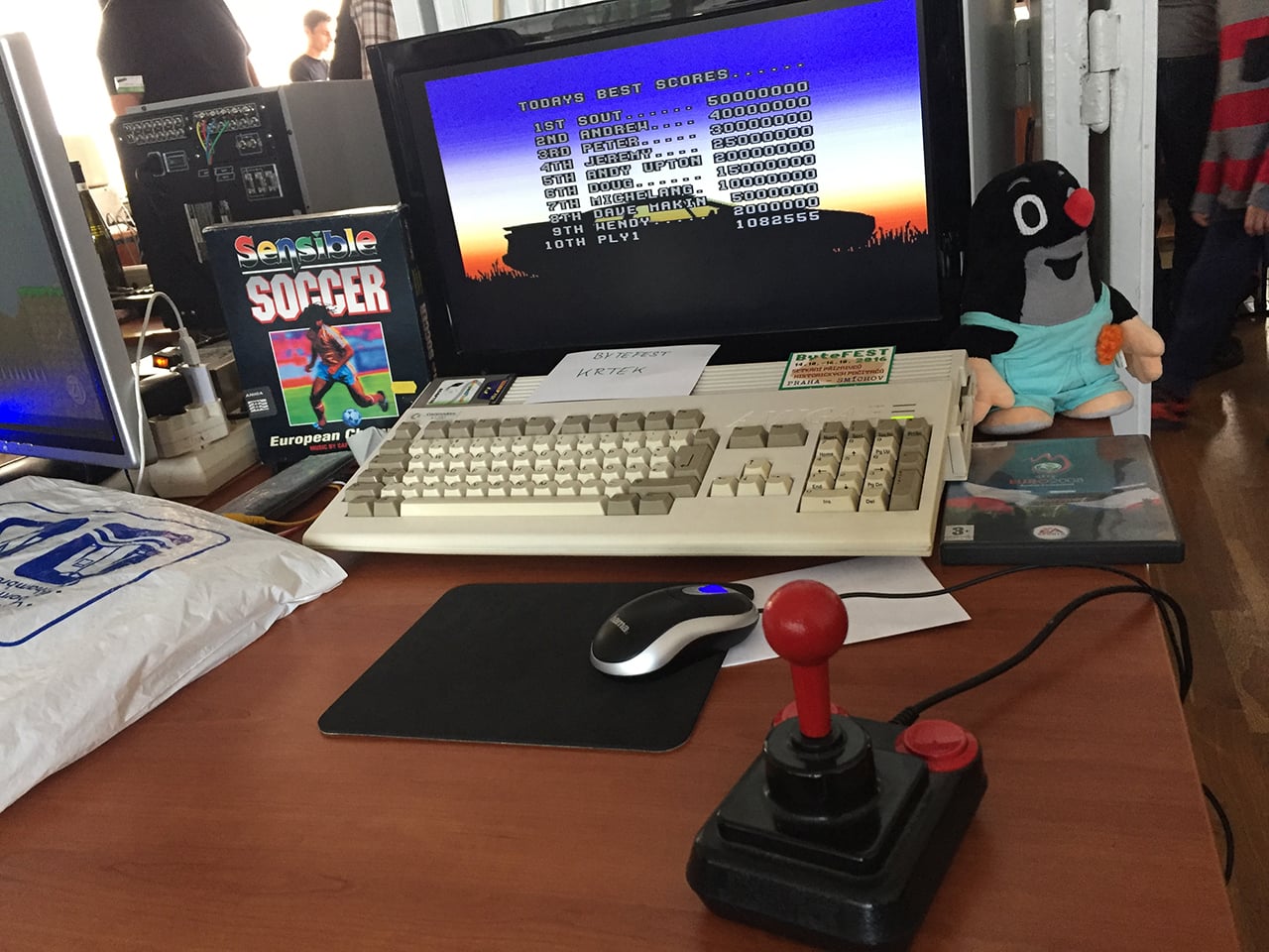 Historické počítače na ByteFest 2016