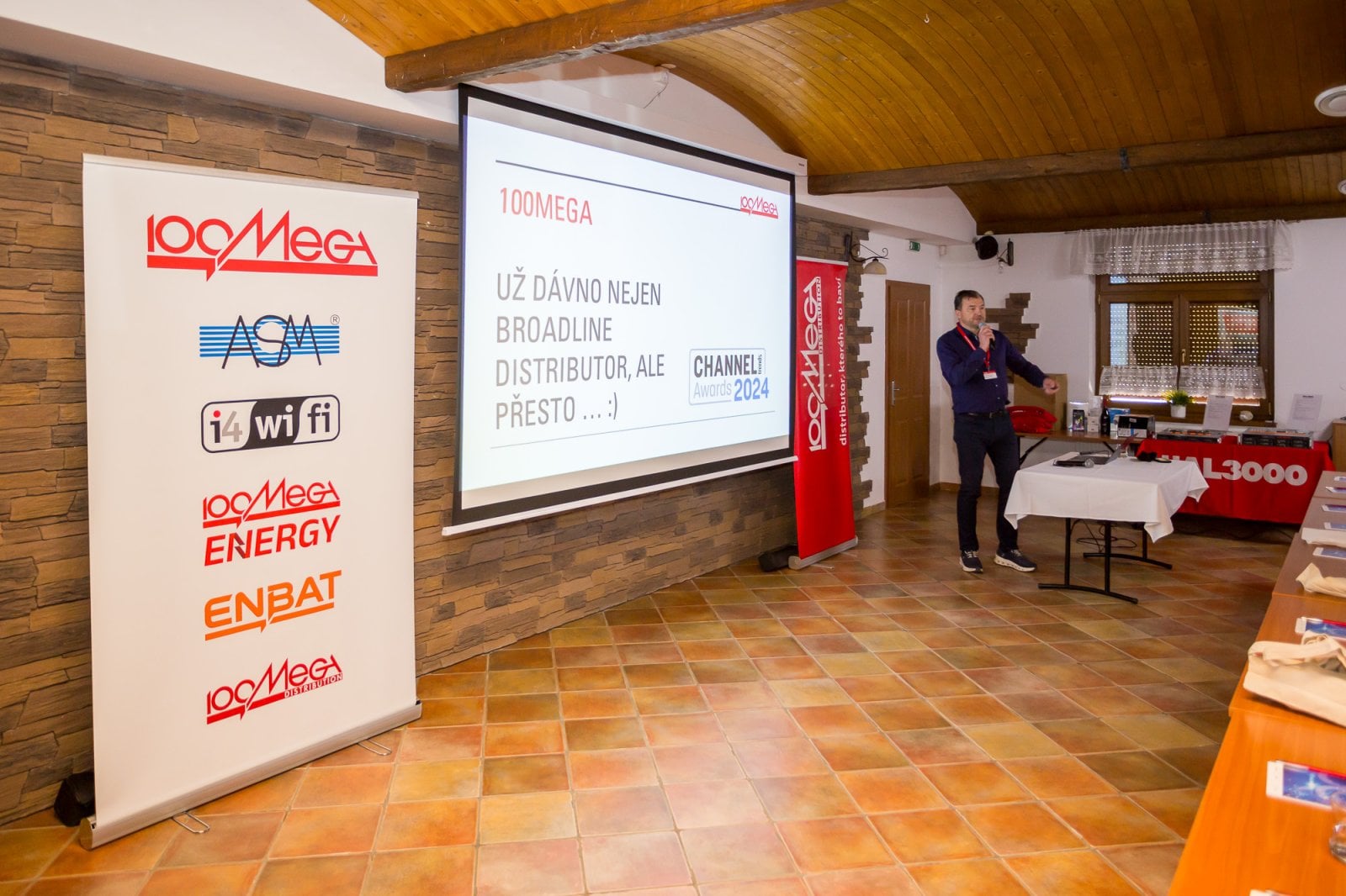 Obrazem: 100Mega s novou dávkou inspirace, trendů a networkingu