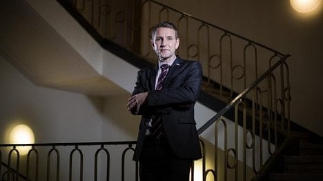 Náhledový obrázek - Heil Höcke! Šéf AfD v Durynsku děsí Německo