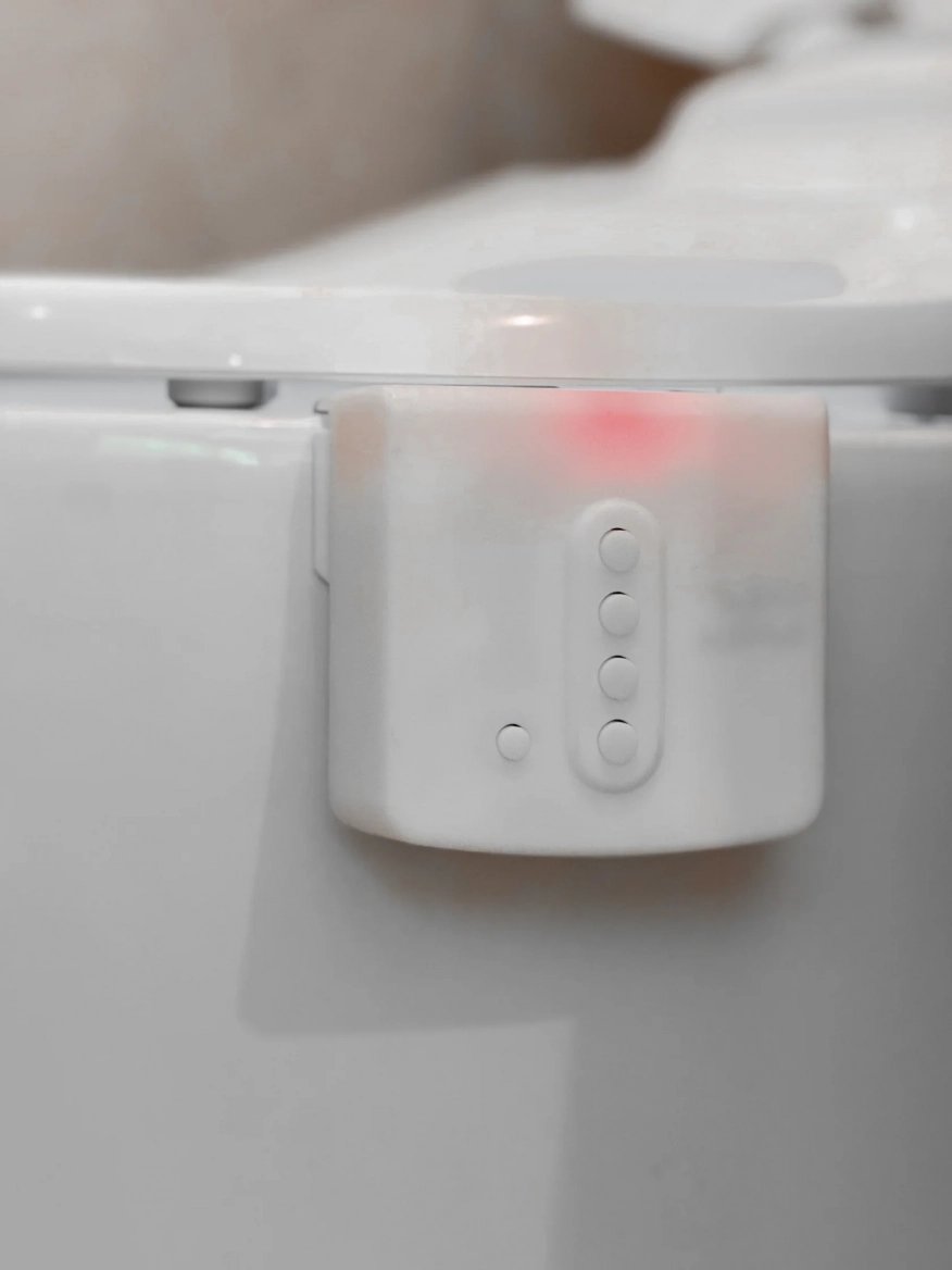 Toaletní kamera Throne