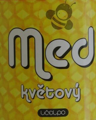 Med květový lipový. Kategorie: Falšované potraviny. Nevyhovující parametr:
amoniak - sulfitový karamel(E150d). V  medu byla zjištěna nepovolená přítomnost barviva E150d - amoniak - sulfitový karamel. Do medu se s výjimkou jiného druhu medu nesmí přidávávat žádné jiné látky, ani látky přídatné. Výrobce: Včelpo, spol.s r.o., Obora. Distributor: DC Olomouc. Místo kontroly: Kaufland Česká republika v.o.s., Vyškov