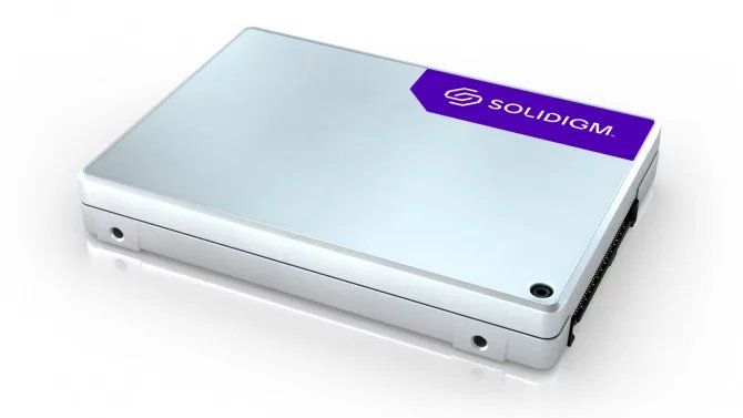 SLC U.2 SSD Solidigm D7-P5810