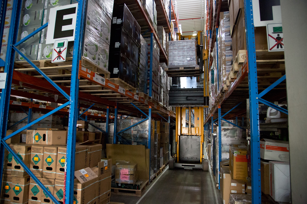 Alza má před Vánoci napilno