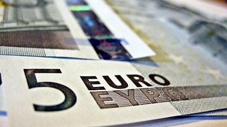 Náhledový obrázek - Viktor Zeissel: Euro a dolar v roce 2015