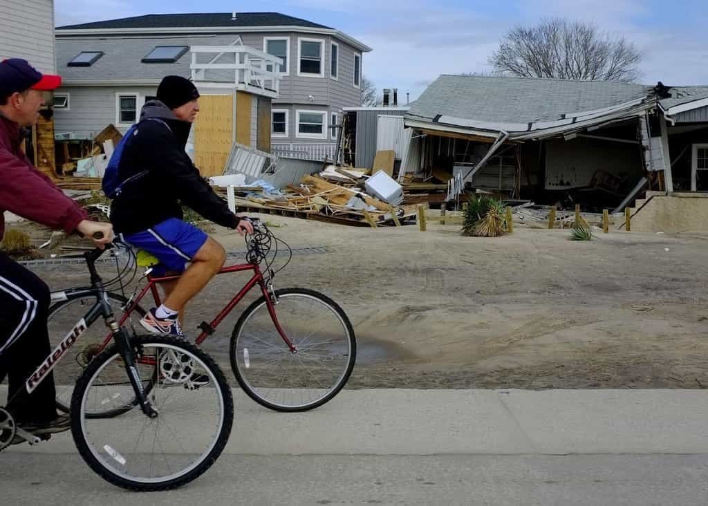 2017-09-new-york-po-bouc599i-mrtvc3bdch-pc599ibc3bdvc3a1-a-nervo