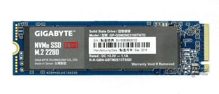 Gigabyte NVMe SSD 1TB front