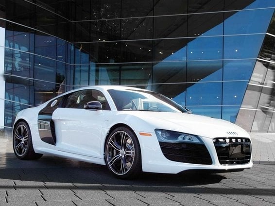 2011-07-audi-r8-v8-exclusive-selection-edition-3.jpg
