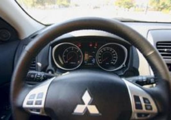 2014-01-mitsubishi-asx-18-do-mc49bsta-i-do-terc3a9nu-s-grc3a1cic