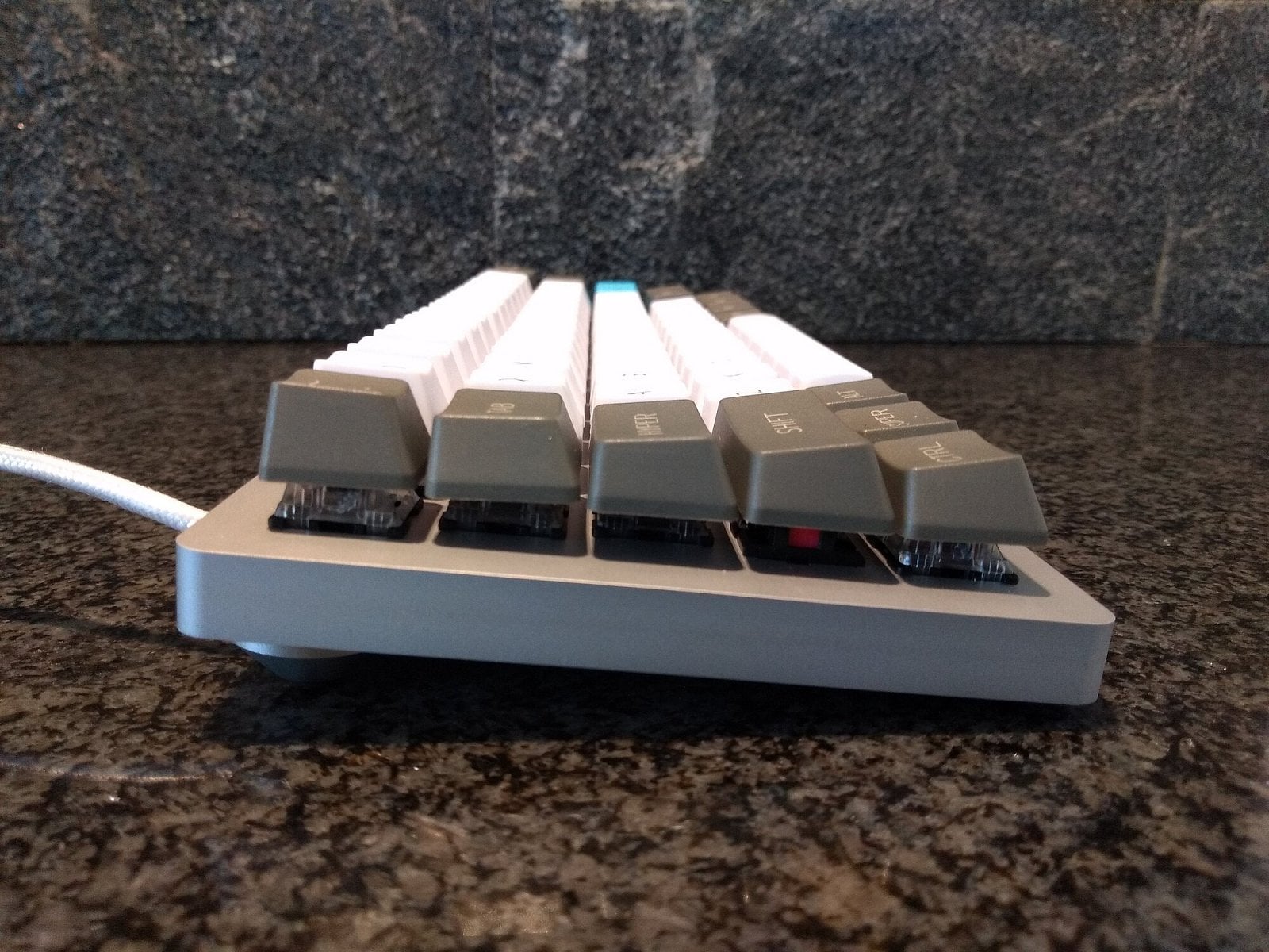 Stavba mechanické klávesnice