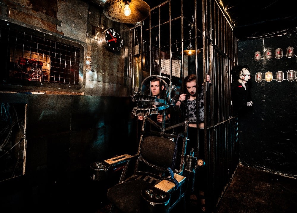 Všechny pasti jsou v únikovce Endorfinu funkční. Podívejte se