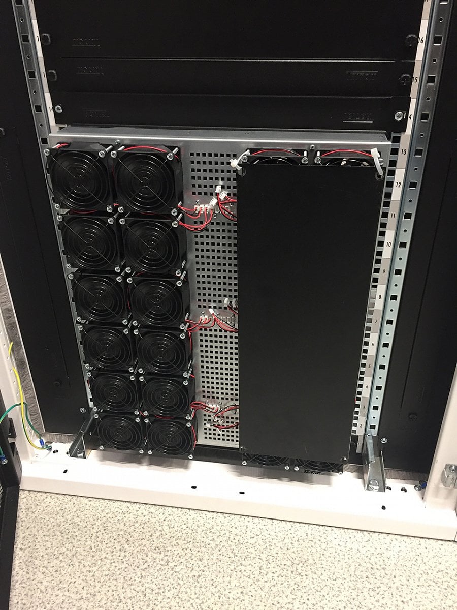 Vývoj vlastního hardwaru v Seznamu