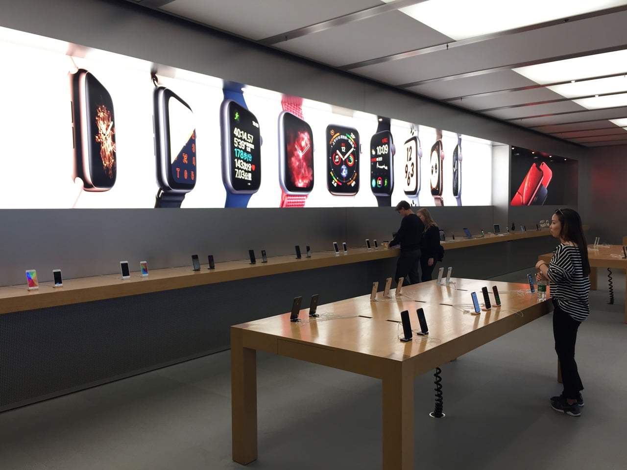 Apple Store na Pudongu v Šanghaji