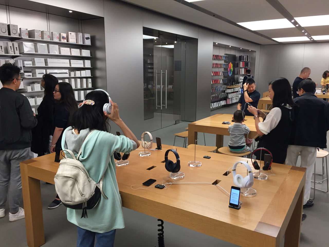 Apple Store na Pudongu v Šanghaji