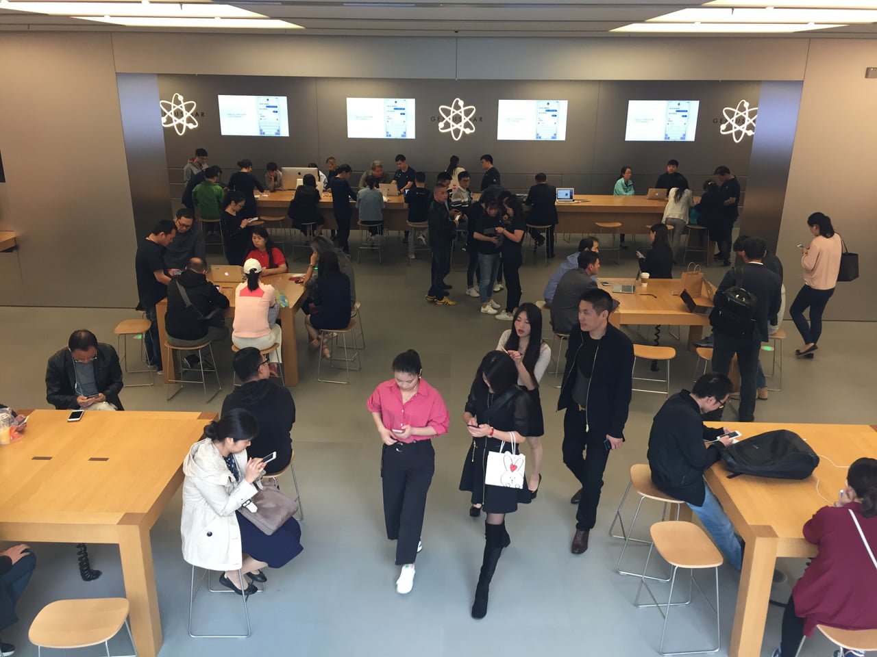 Apple Store na Pudongu v Šanghaji