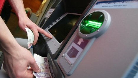 Náhledový obrázek - Banky ulevují stovkám tisíců dlužníků. Počet žádostí o odklad splátek roste