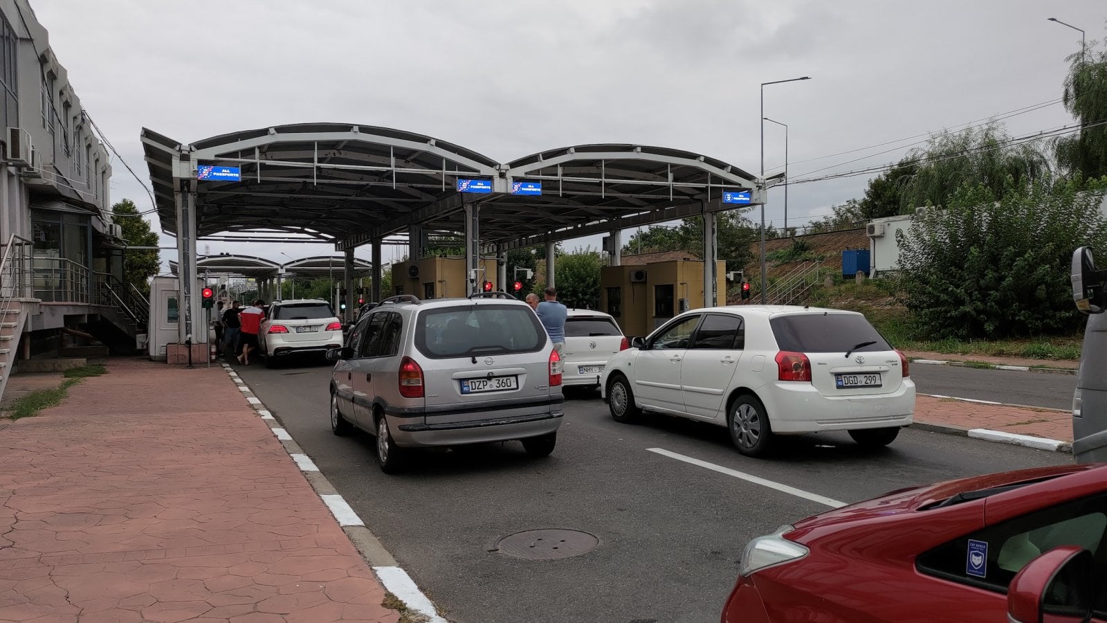 Hraniční přechod Galați (RO) - Giurgiulești (MD). (12. 09. 2025)