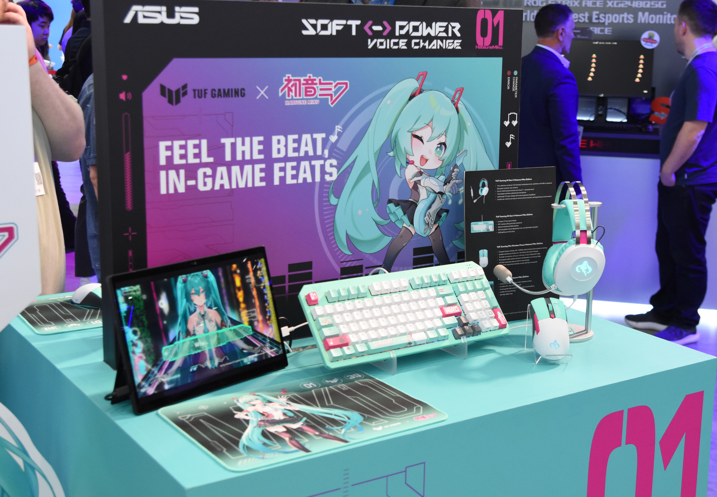 Hardware Asusu vystavovaný na Computexu 2025