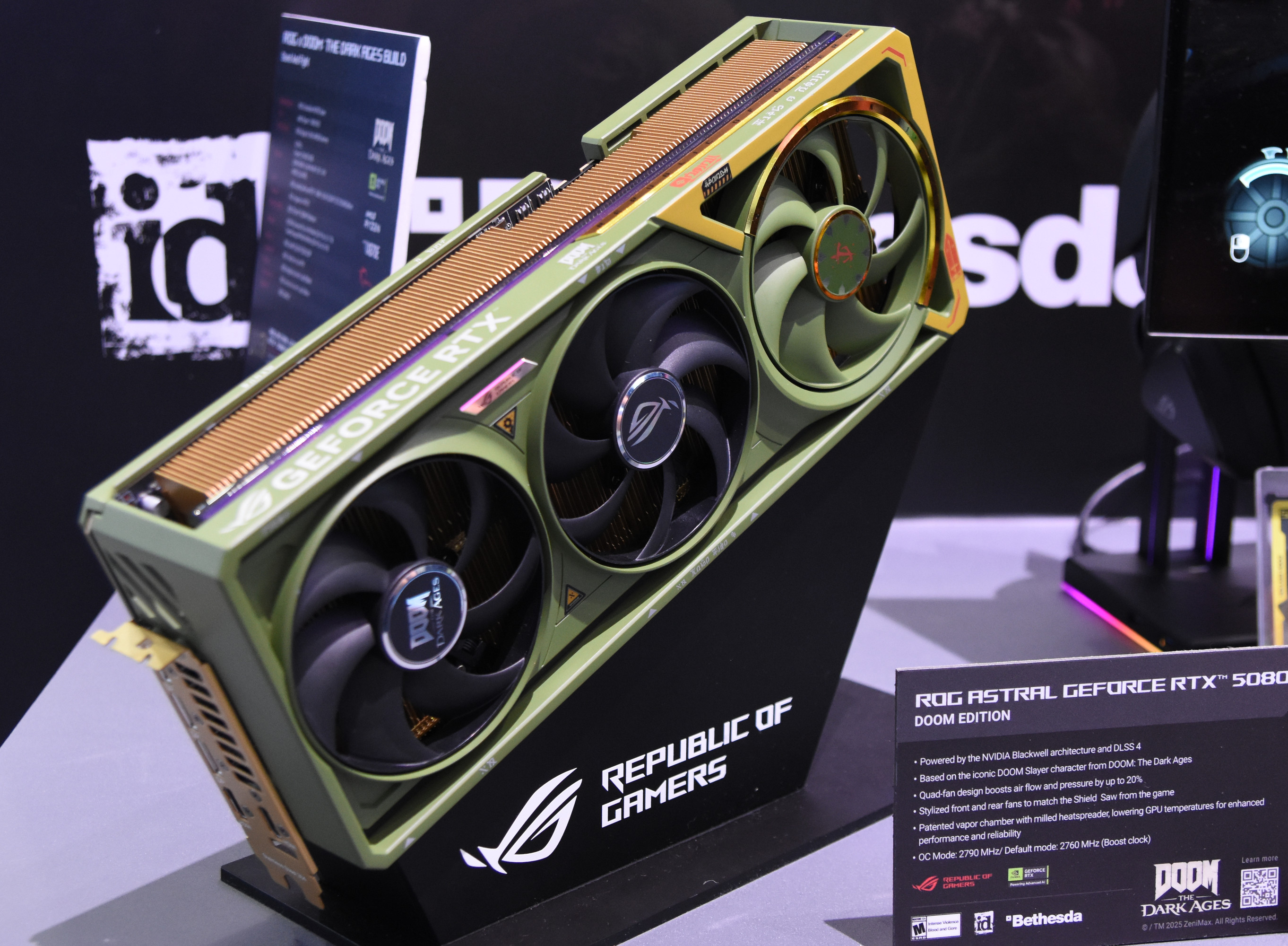 Hardware Asusu vystavovaný na Computexu 2025