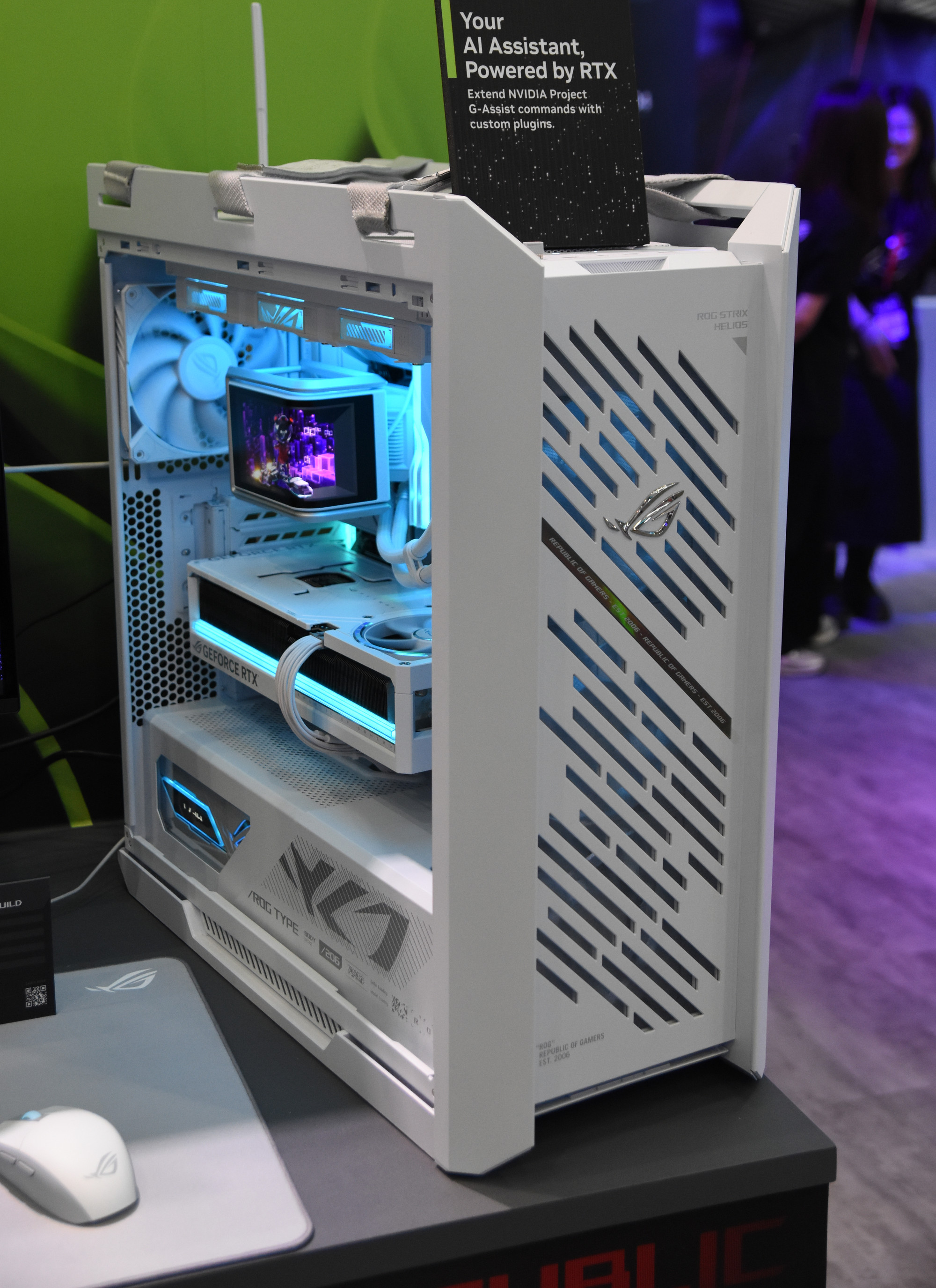 Hardware Asusu vystavovaný na Computexu 2025