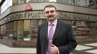 Náhledový obrázek - Za půl miliardy, o které se obohatila firma IZIP na úkor VZP, je obviněn Horák