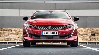 Náhledový obrázek - Galerie fotek, které se do AMS nevešly: karbonový Seat Leon ST Cupra i elegantní Peugeot 508