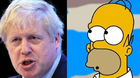 Náhledový obrázek - Johnson je pro Brity James Bond i Homer Simpson. Corbyn dopadl hůře