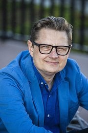 Pawel Kucharski, generální ředitel mBank pro Českou republiku (27.4.2020)