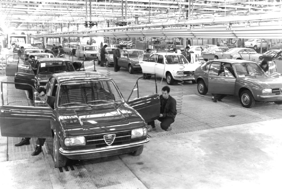 Alfa Romeo Alfasud přinesl výrobci více problémů než úspěchů. Továrna se snažila přicházet i se speciály, ale Alfasud si pověst příliš nevylepšil…