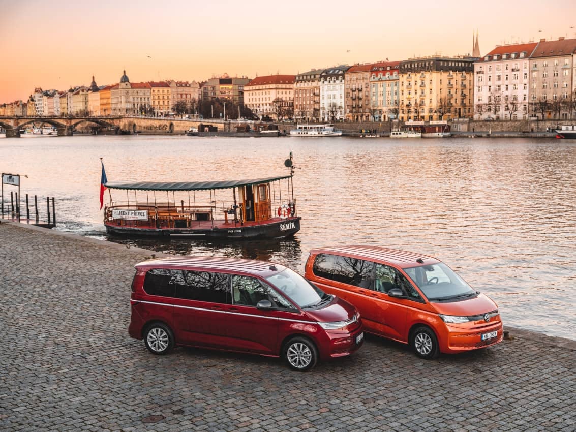 2022-01-vw-multivan-5.jpg