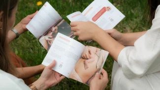 Z nové příručky, které radí ženám, jak pečovat o jizvu po porodu císařským řezem