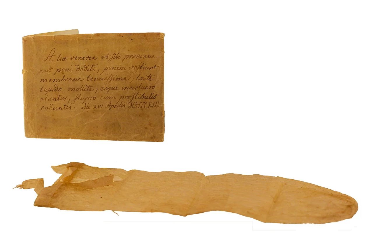 Kondom z roku 1813 i s ručně psaným návodem