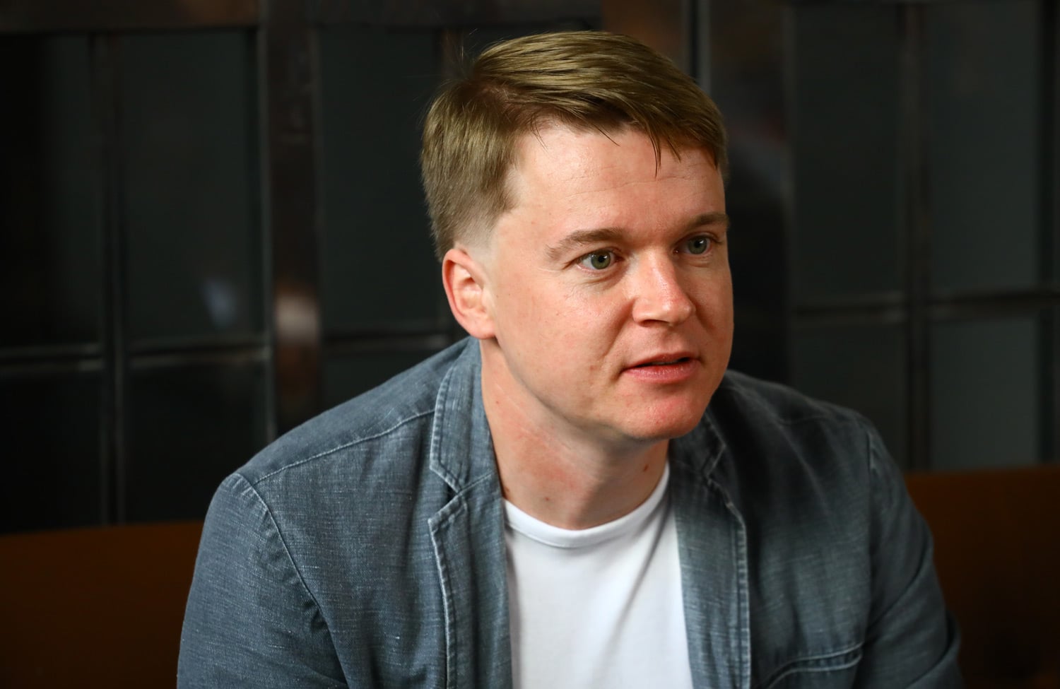 Představení seriálu Přijela pouť