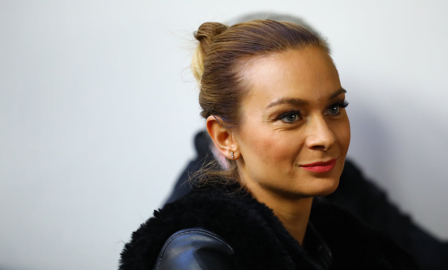 Představení seriálu Přijela pouť