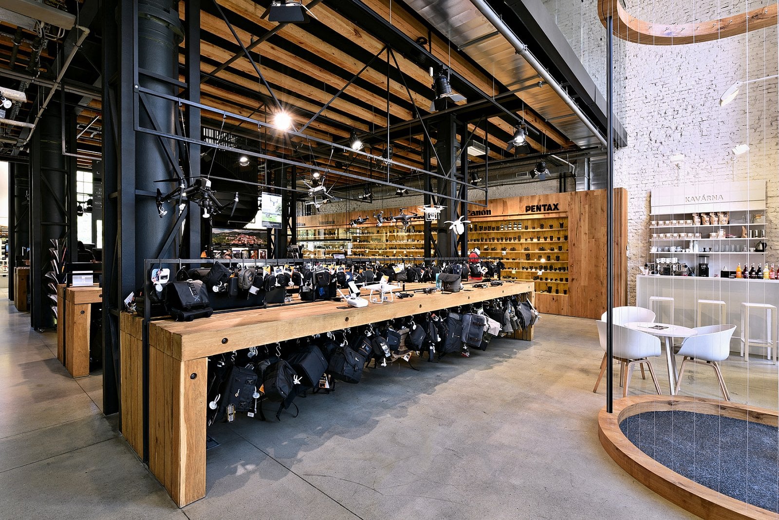 Showroom společnosti Megapixel v pražských Holešovicích