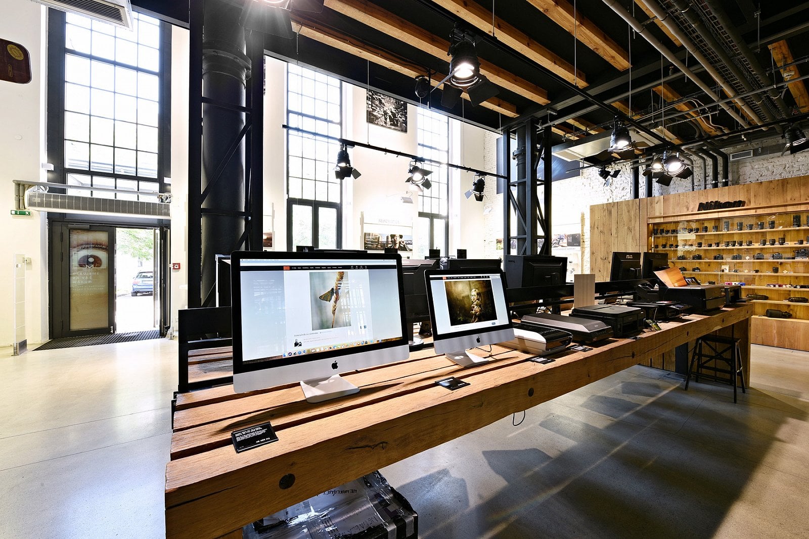 Showroom společnosti Megapixel v pražských Holešovicích