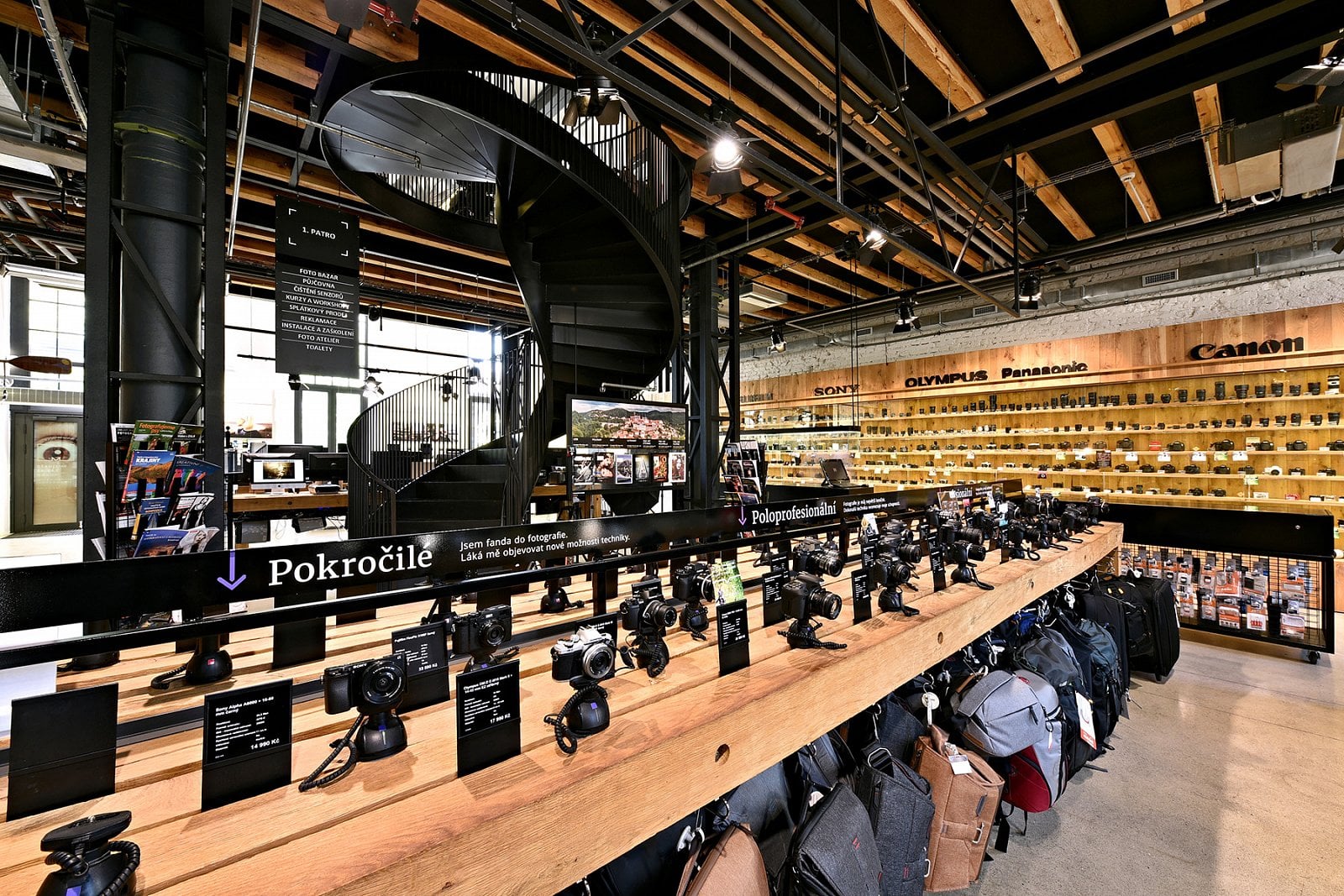 Showroom společnosti Megapixel v pražských Holešovicích