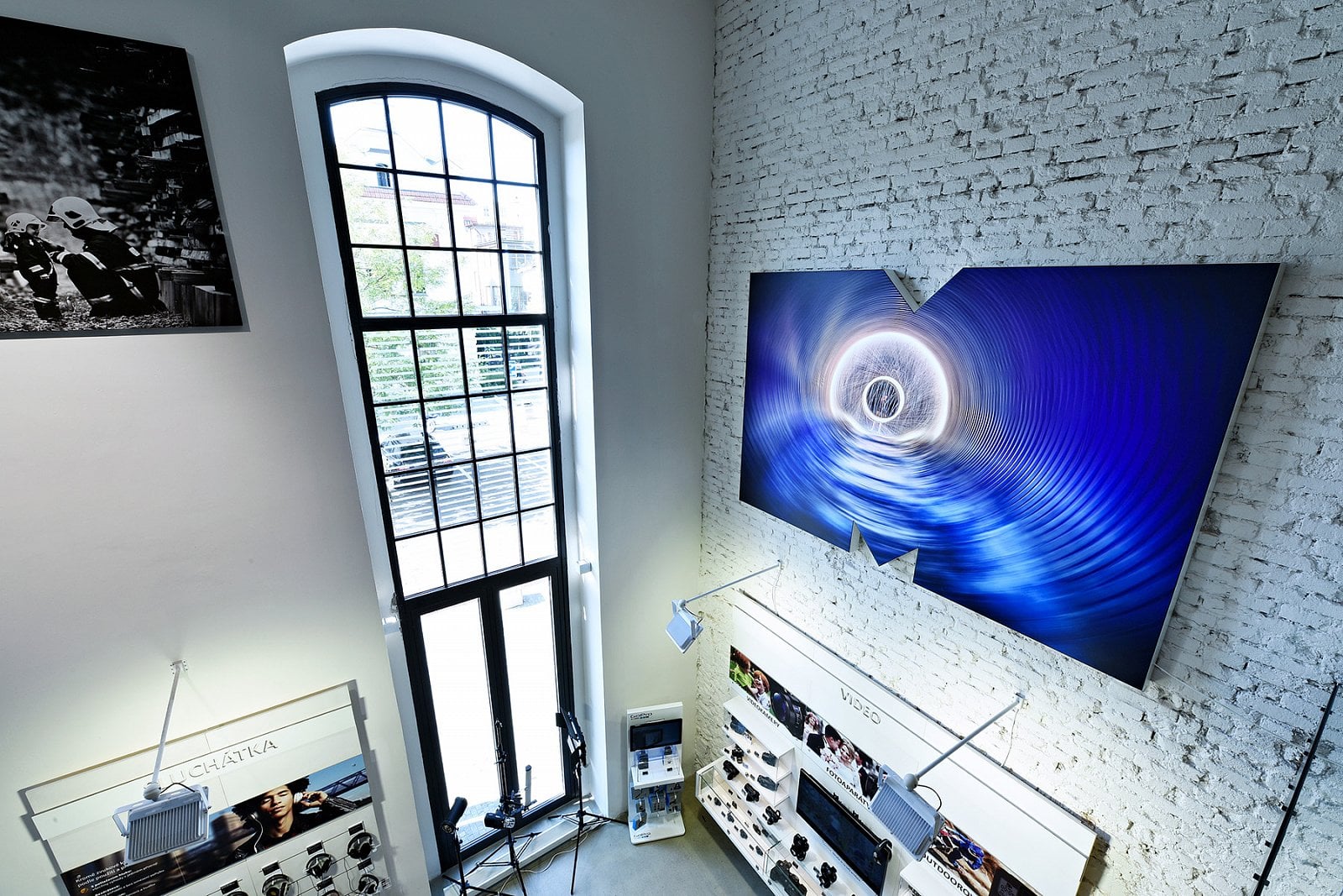 Showroom společnosti Megapixel v pražských Holešovicích