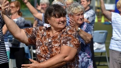 Náhledový obrázek - Důchodci si polepší, penze mají vzrůst o 900 korun